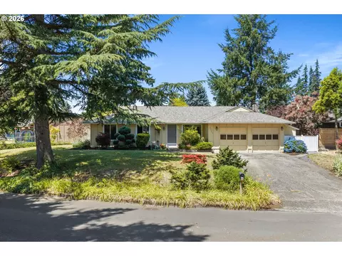 9520 NE 8th St, Vancouver, WA 98664