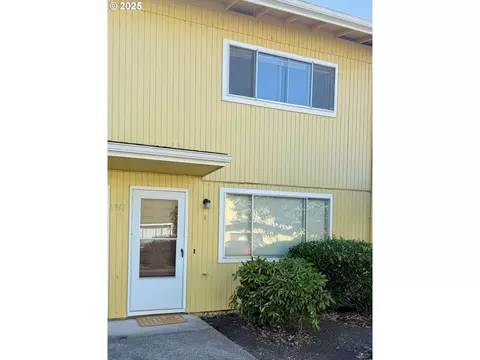 1947 W 17th Ave #B, Eugene, OR 97402