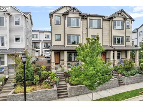 28671 SW Orleans Ave, Wilsonville, OR 97070