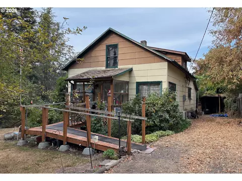 11975 SW 95th Ave, Tigard, OR 97223