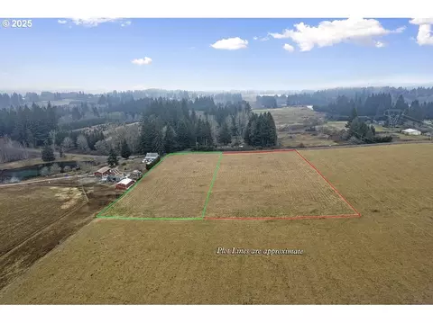 se langensand rd, Sandy, OR 97055