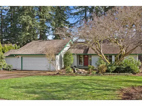 12970 Noblewood Ave, Oregon City, OR 97045