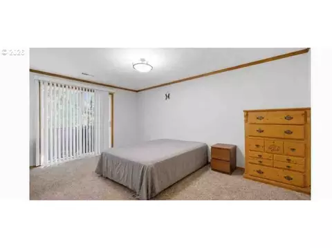 3820 SEl Camino Dr, Gresham, OR 97080 photo 16