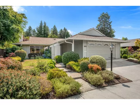 10160 SW Century Oak Dr, Tigard, OR 97224