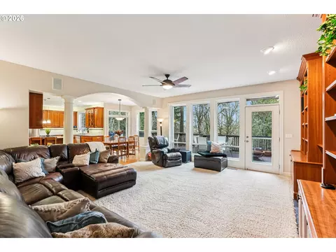 Living - 1488 SW 17th Ct, Gresham, OR 97080 photo 4 of 4