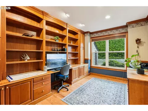 Other - 1488 SW 17th Ct, Gresham, OR 97080 photo 3 of 10