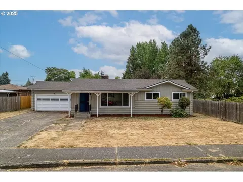 3194 Knox Ave, Salem, OR 97301