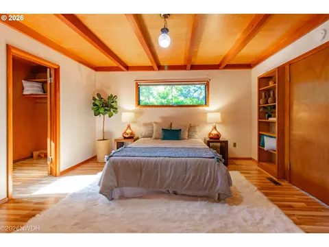 Bedroom - 1035 Willa St, Eugene, OR 97404 photo 1 of 4