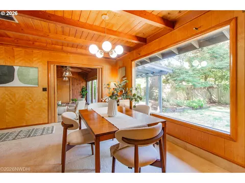 Dining - 1035 Willa St, Eugene, OR 97404 photo 2 of 3