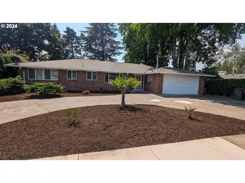 540 NW 17th St NW, Mcminnville, OR 97128