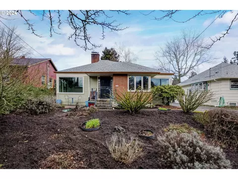 3341 SE Franklin St, Portland, OR 97202