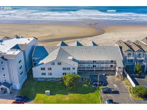 145 N Miller St #101, Rockaway Beach, OR 97136