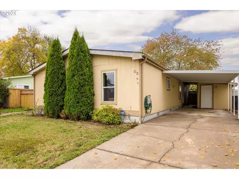 2350 N Terry St #103, Eugene, OR 97402