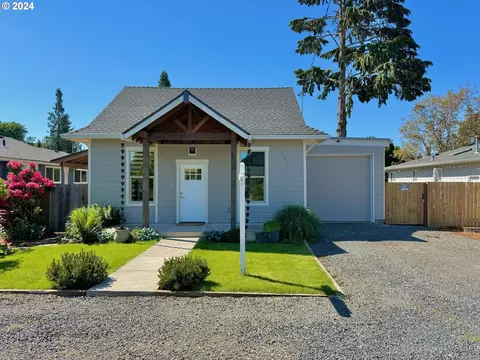 446 NW Forest St, Hillsboro, OR 97124