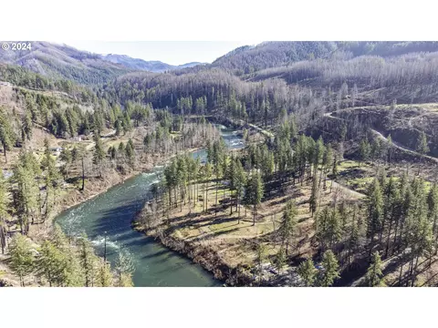 47213 Goodpasture Rd, Vida, OR 97488