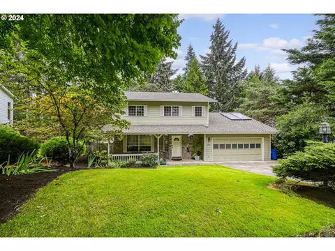 3853 Ashford Dr, Eugene, OR 97405