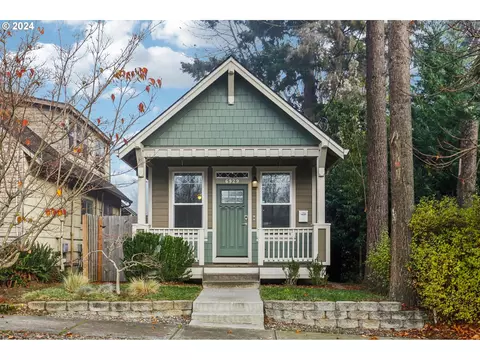 6929 N Armour St, Portland, OR 97203