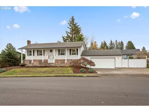 4080 SE 10th Dr, Gresham, OR 97080 photo 1