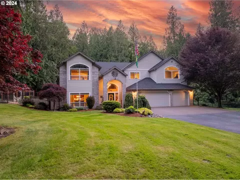 3765 SE Oxbow Pkwy, Gresham, OR 97080