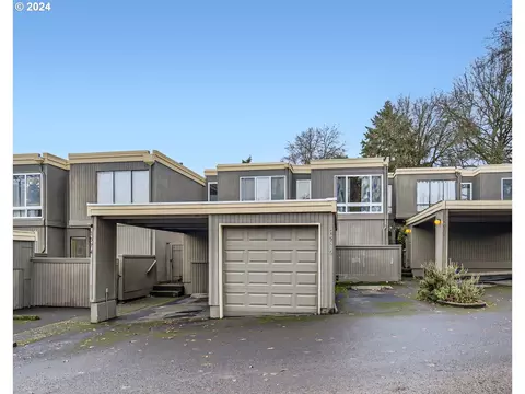 1570 NW Bridgeway Ln, Beaverton, OR 97006