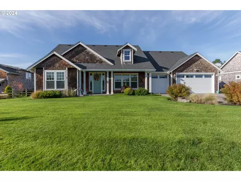 4564 Sheridan Ct, Gearhart, OR 97138
