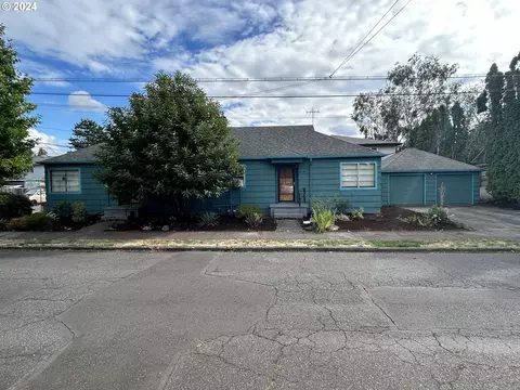 5330 SE Rhone St, Portland, OR 97206