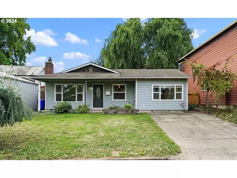 8326 N Fox St, Portland, OR 97203