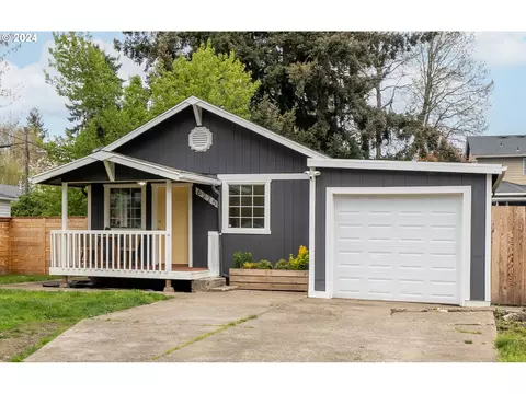 6225 N Olympia St, Portland, OR 97203