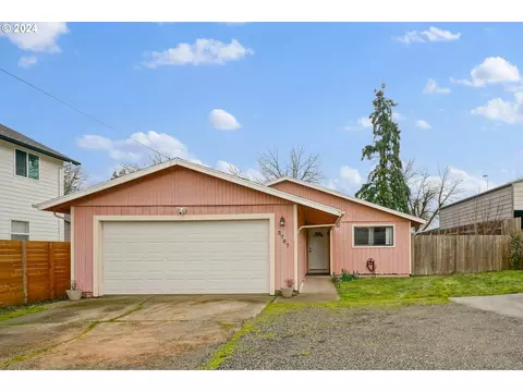 3757 Midway Ave NE, Salem, OR 97301