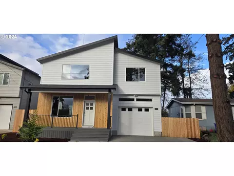 10417 SE Knight St, Portland, OR 97266