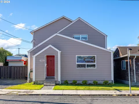 849 1st Ave, Seaside, OR 97138