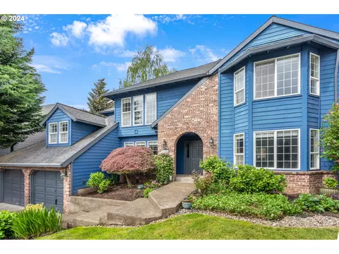 7428 SW Ashford St, Tigard, OR 97224