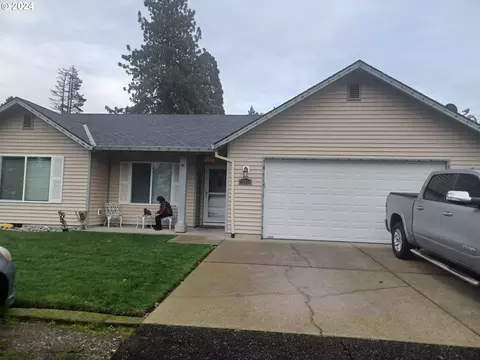 15570 SE Buser Ln, Clackamas, OR 97015