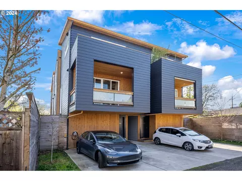 3579 N Vancouver Ave, Portland, OR 97227