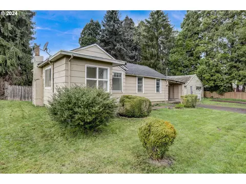 2930 Raymond St, Forest Grove, OR 97116