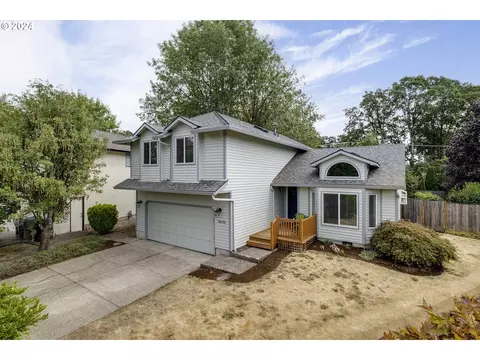 8630 SW Hamlet Ct, Tigard, OR 97224