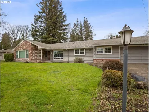 9755 SW Arborcrest Way, Portland, OR 97225