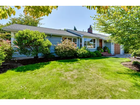34 Maynard Ave, Eugene, OR 97404