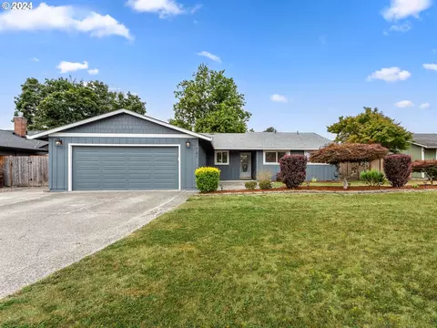761 SW Mawrcrest Pl, Gresham, OR 97080