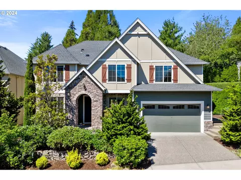 6455 SW Range Ter, Portland, OR 97223