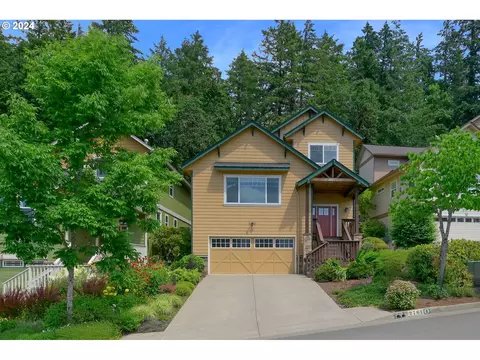 2761 Pinerock Dr, Eugene, OR 97403