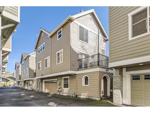 4738 SW Tucker Ave, Beaverton, OR 97005