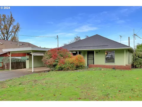 1312 Tyler Ave, Cottage Grove, OR 97424
