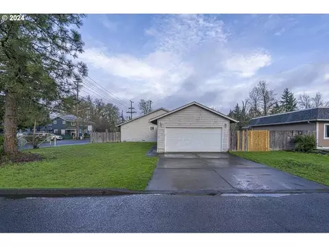 1388 Rhoda Ln, Independence, OR 97351