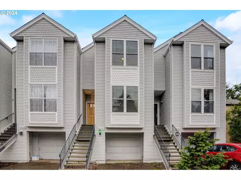 6414 S Virginia Ave, Portland, OR 97239
