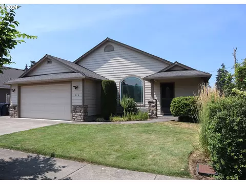 654 62nd St, Springfield, OR 97478