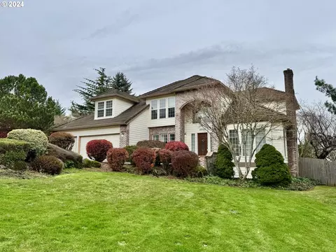 5005 NW Sierra Ct, Camas, WA 98607