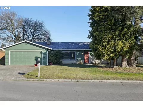 8908 NE 60th St, Vancouver, WA 98662