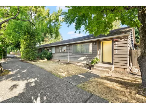 11845 SW 5th St, Beaverton, OR 97005