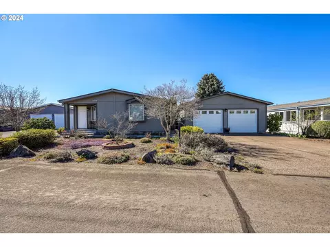 85716 Chelsea Ln, Eugene, OR 97405